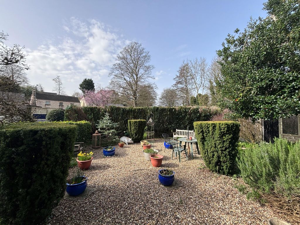 Property photo 3 of 7 Img_5776.Jpeg