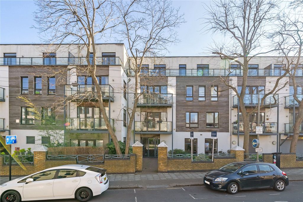 Property photo 2 of 14 Picture No. 03