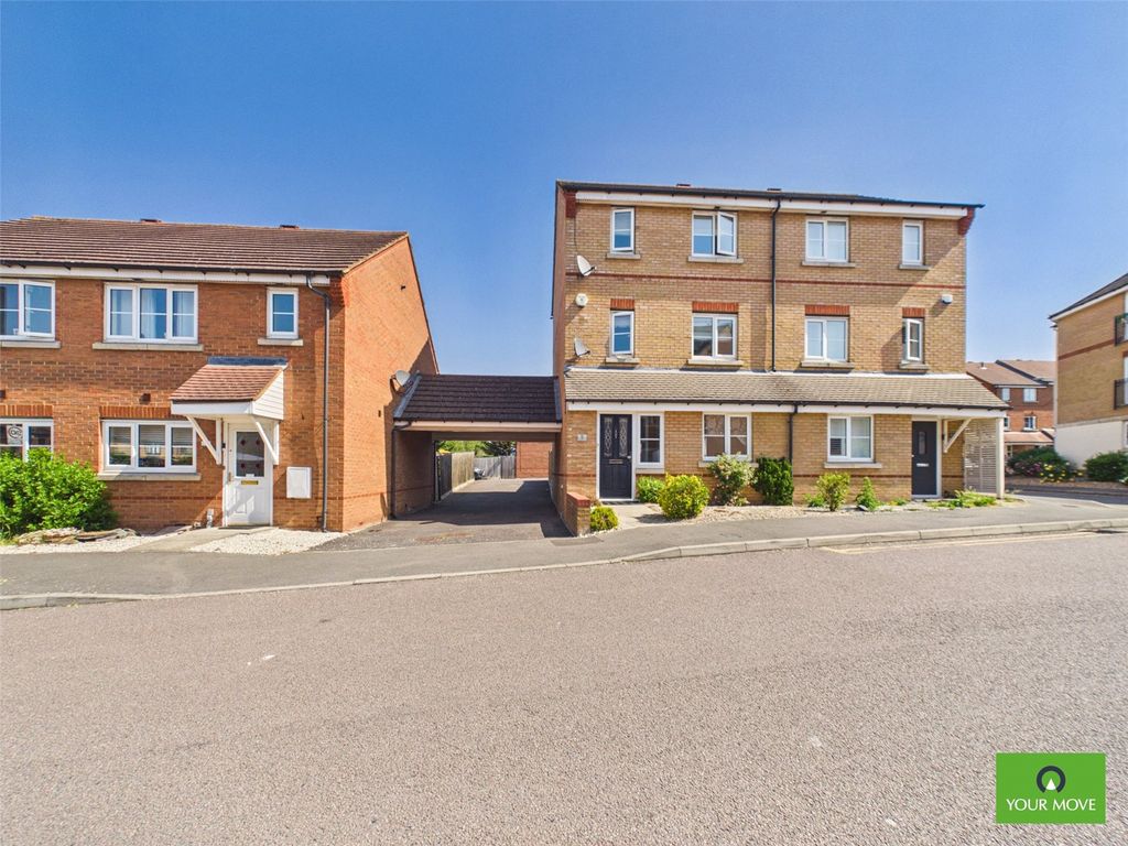 Property photo 2 of 28 Picture No. 27