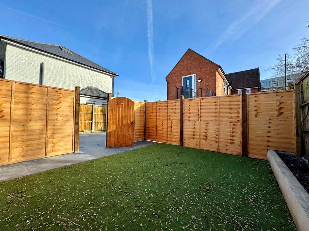 Property photo 1 of 11 3149331