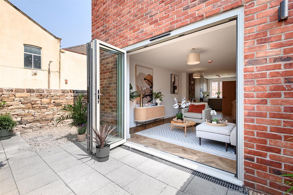 Property photo 1 of 14 07 Externals-32-Web Size.Jpg
