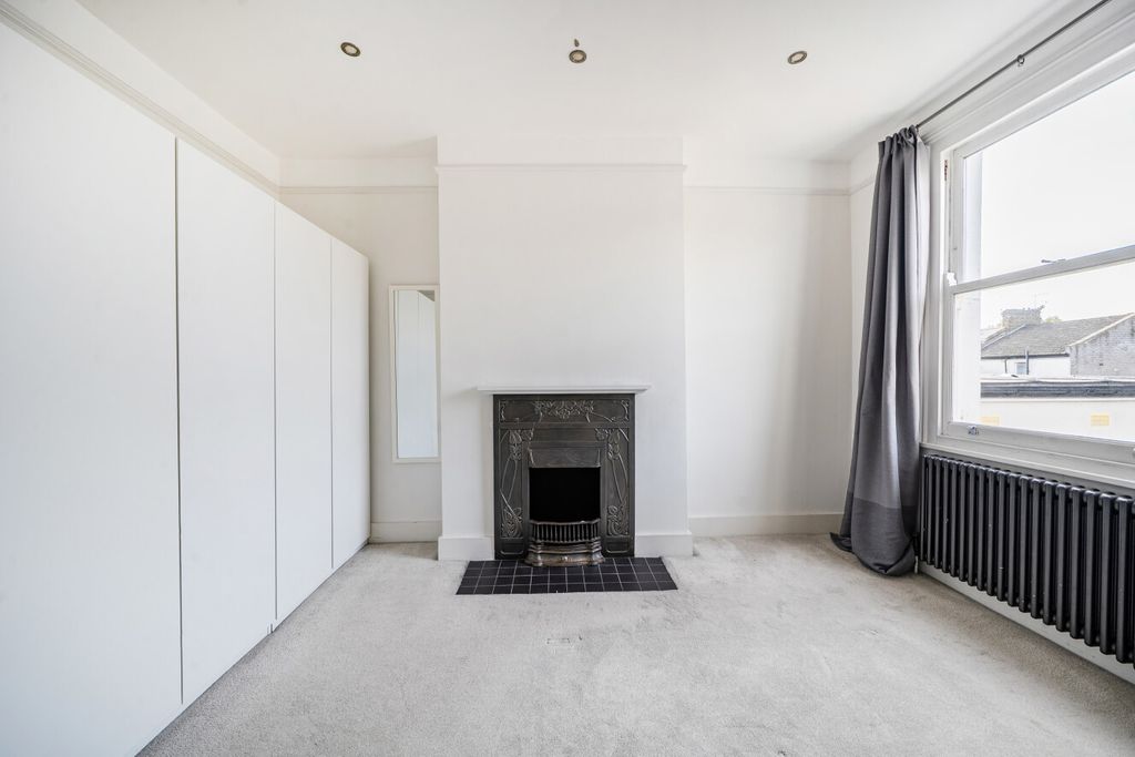 Property photo 3 of 11 1-6Abc848c4d58d-1...