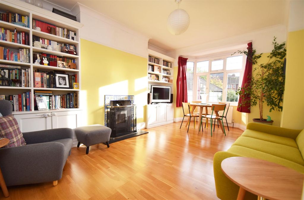 Property photo 2 of 8 Property Photo