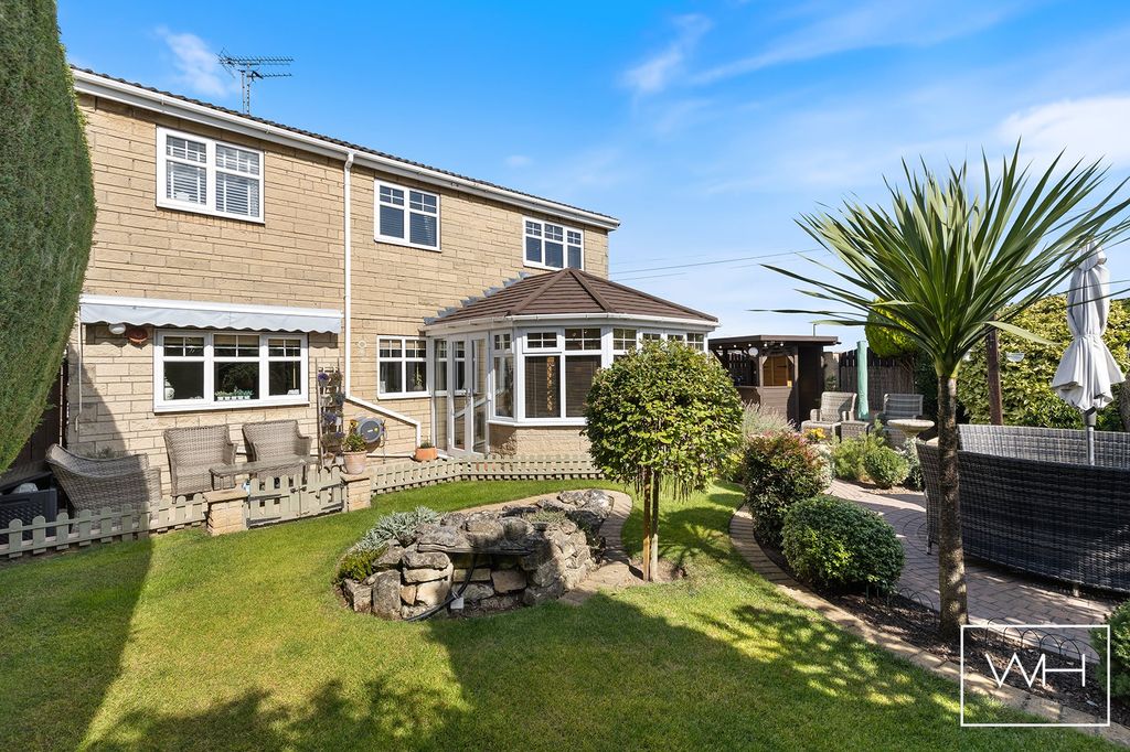 Property photo 2 of 20 1 Hamilton Park Rd, Cusworth 31_297