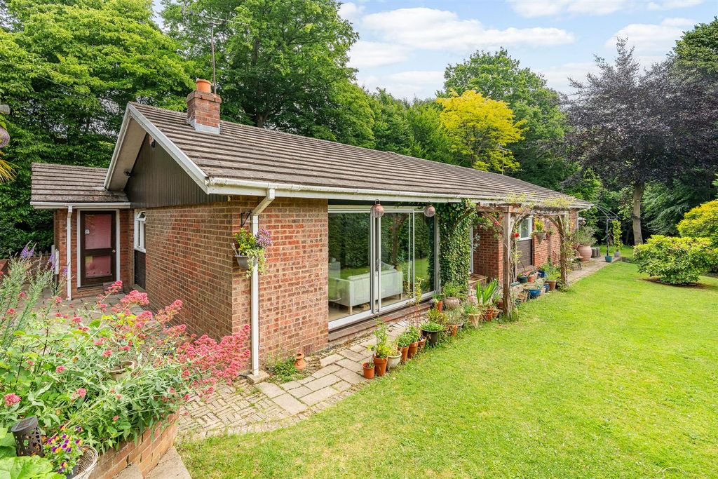 Property photo 1 of 21 External-6.Jpg