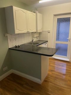 Property photo 1 of 4