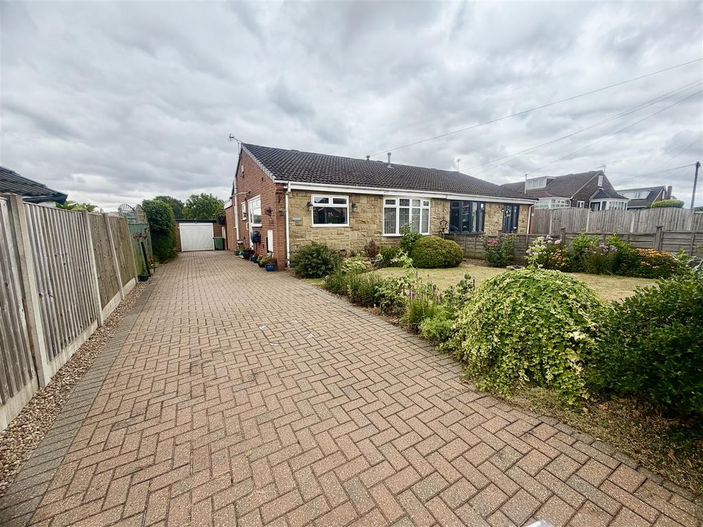 Property photo 1 of 23