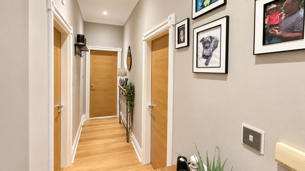 Property photo 2 of 17 5559782