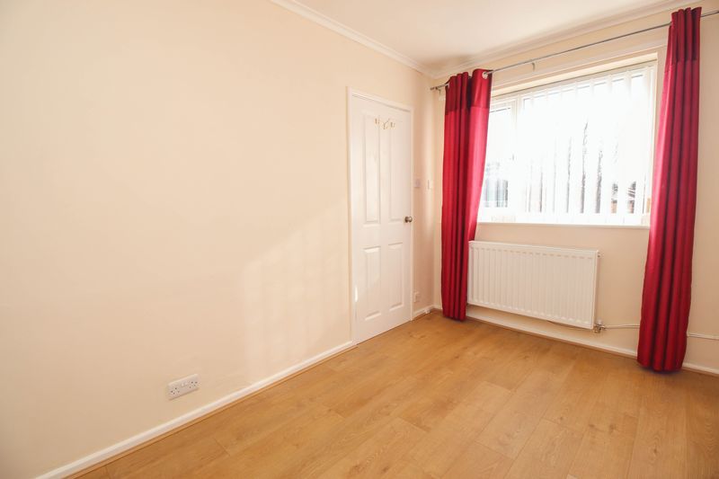 Property photo 3 of 7 Bedroom