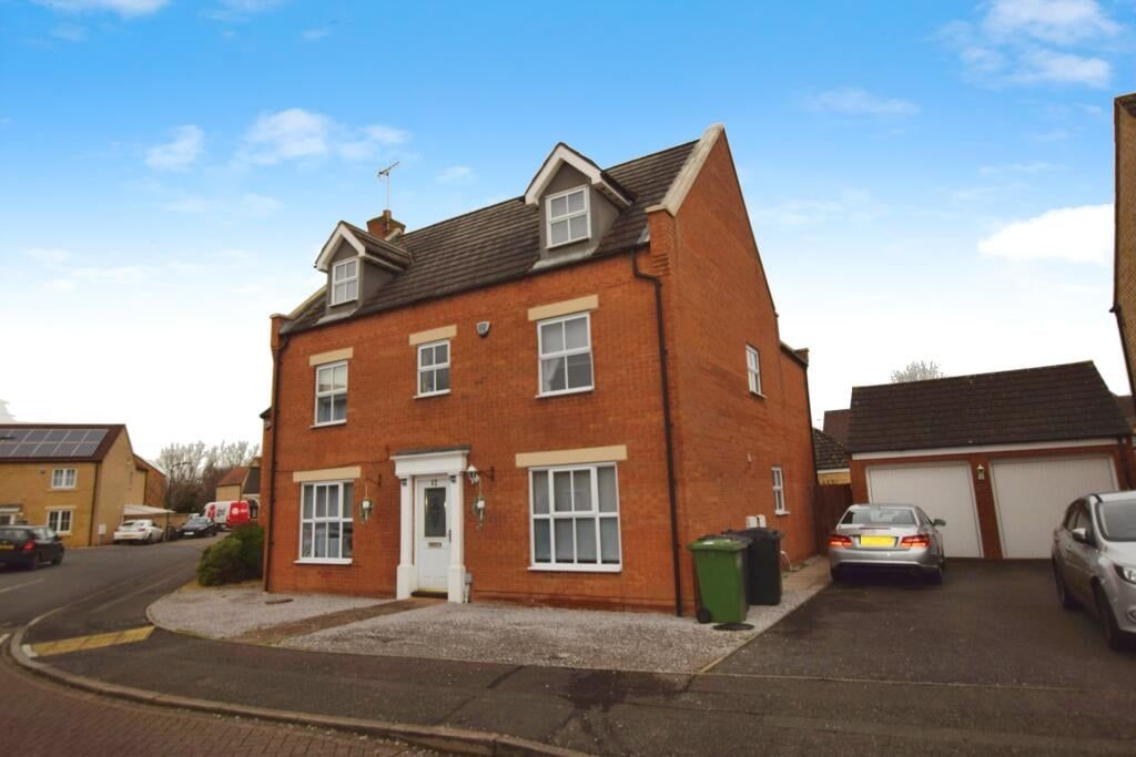 Property photo 1 of 19