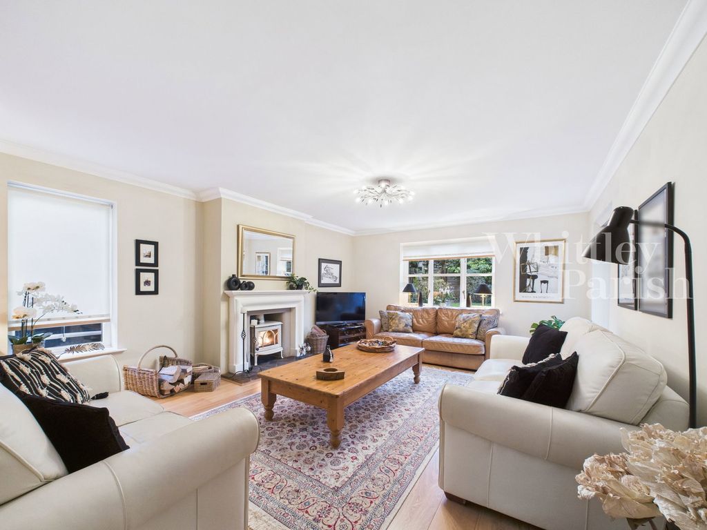 Property photo 1 of 25