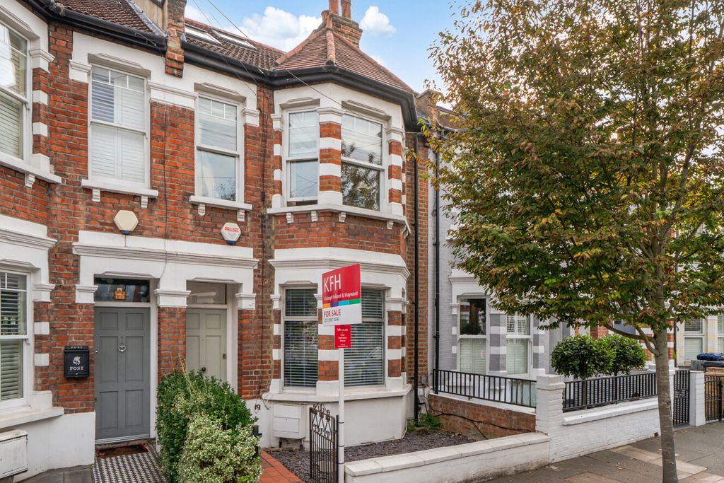 Property photo 1 of 15 1526675-1-1A0d92A...