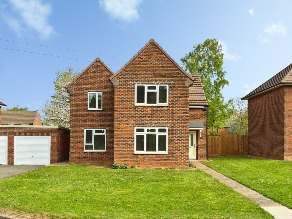 Property photo 1 of 22 Front