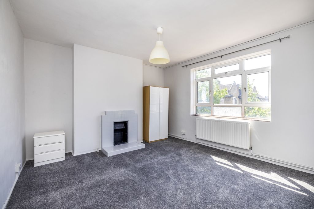 Property photo 2 of 27 Bfk_8652