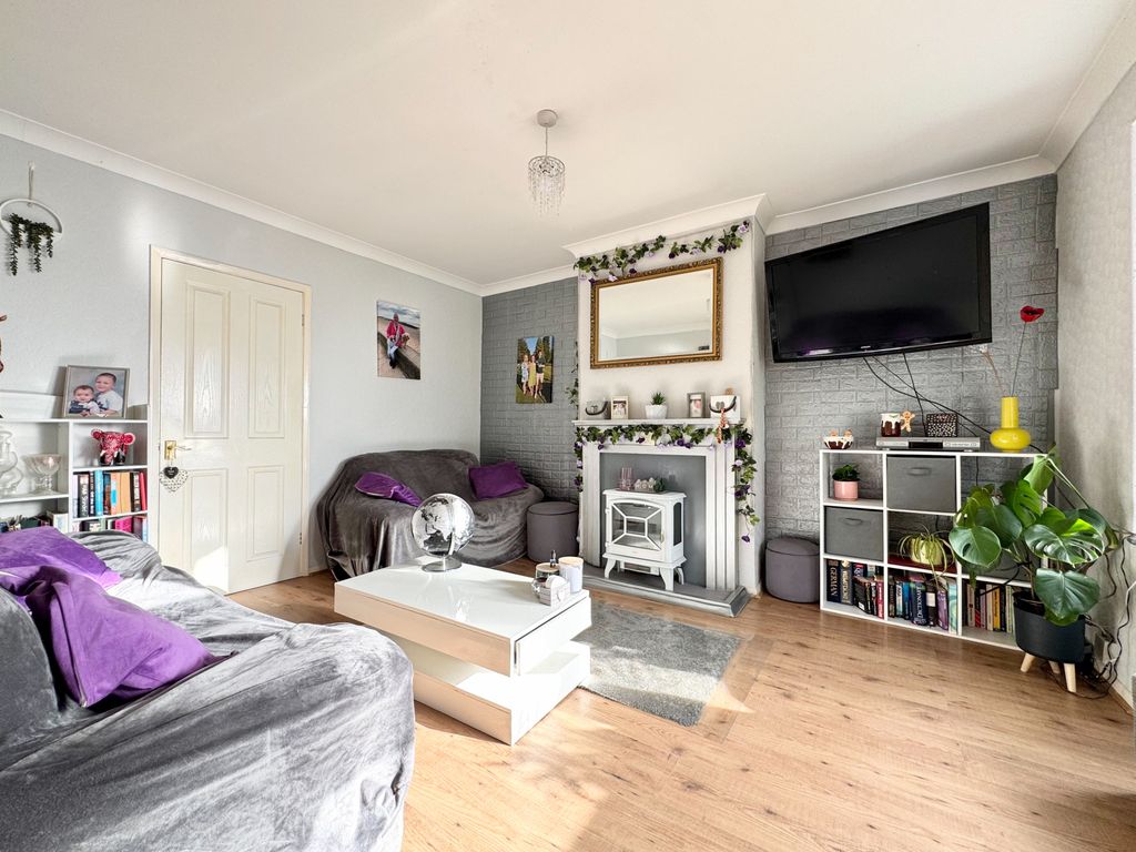 Property photo 2 of 16 Akeman Residential