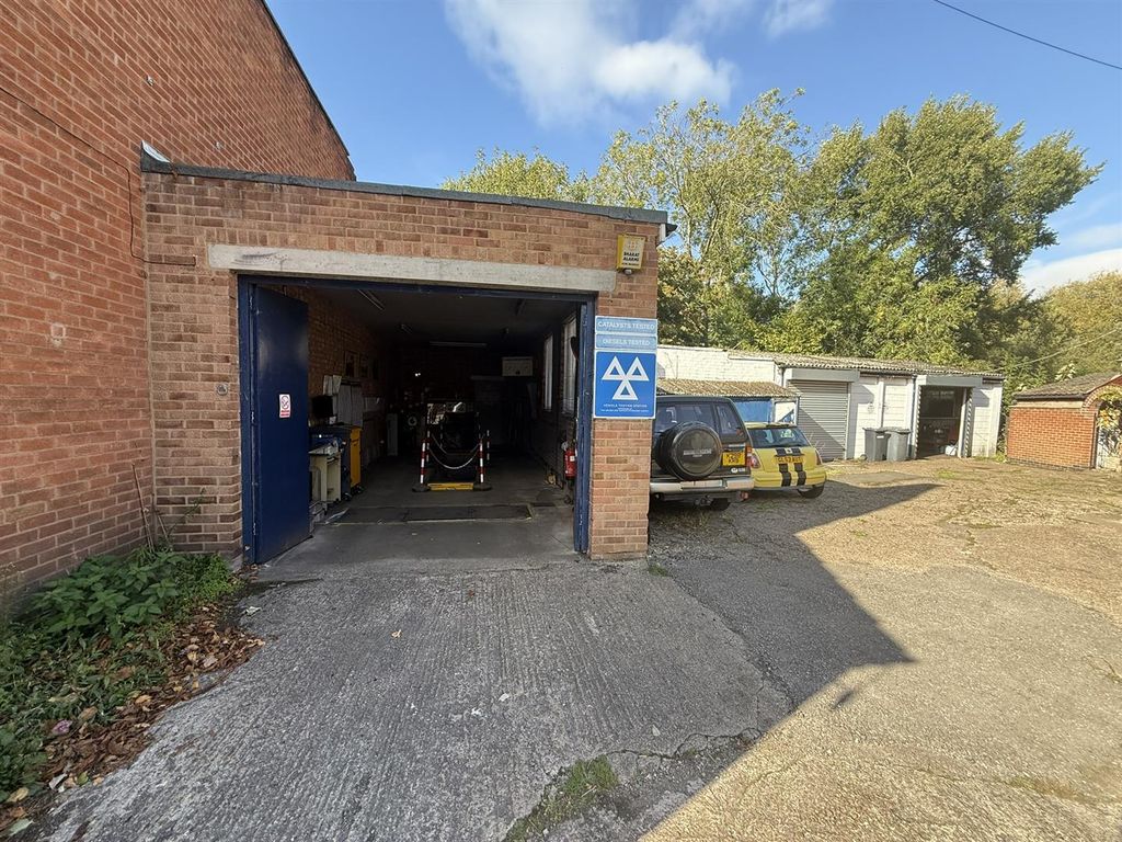 Property photo 2 of 4 Img_1621.Jpeg