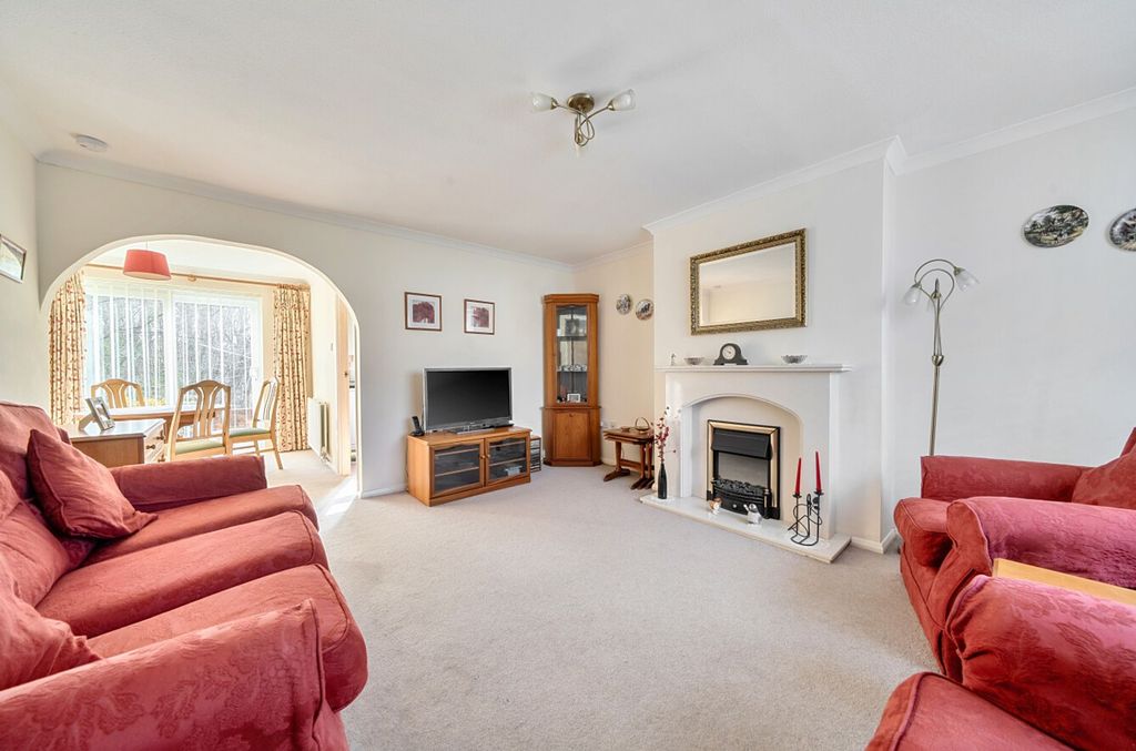 Property photo 2 of 15