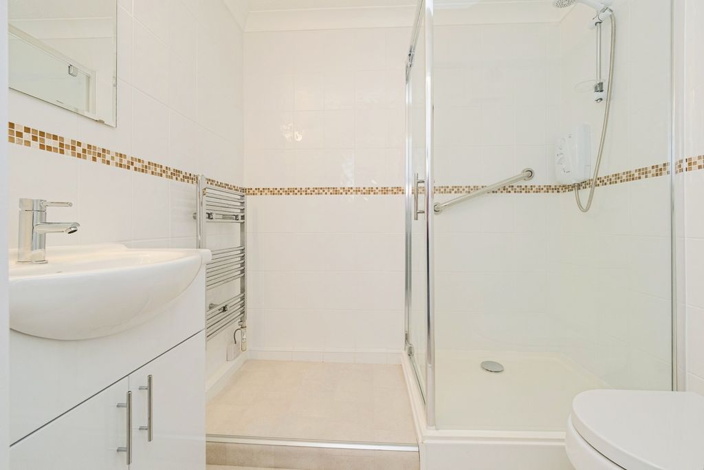 Property photo 3 of 18 Photo