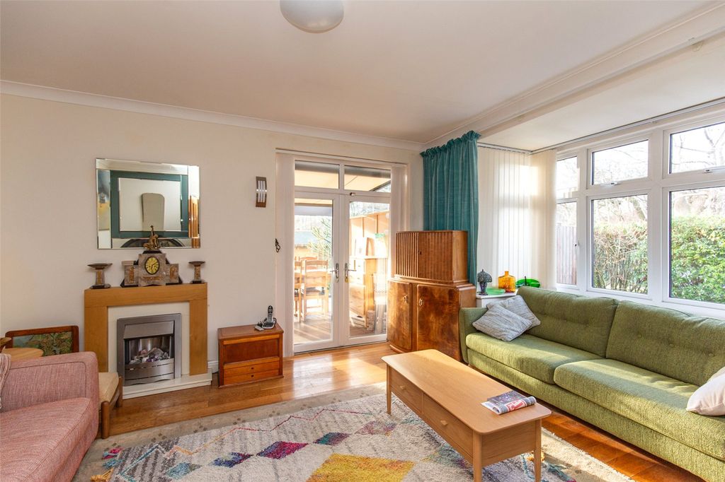 Property photo 3 of 21 Picture No. 06