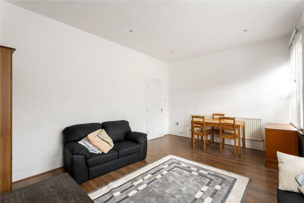 Property photo 3 of 8 Picture No. 04
