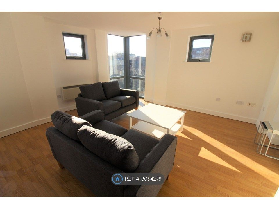Property photo 3 of 11