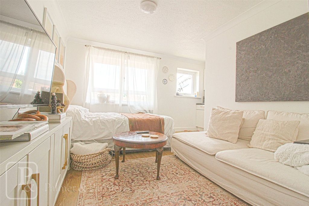 Property photo 2 of 6 Reception Room