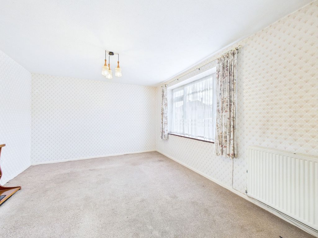 Property photo 3 of 17 48427012