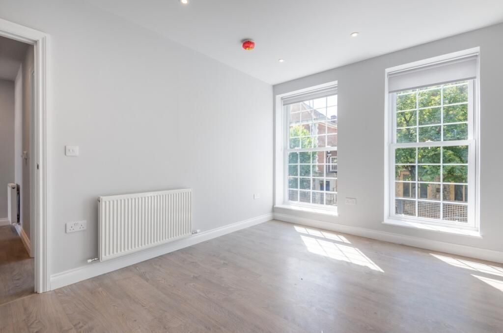 Property photo 3 of 3 Entrance Hall