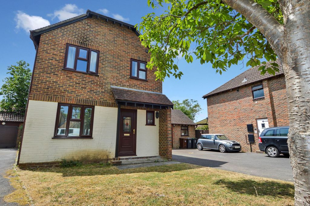 Property photo 1 of 16