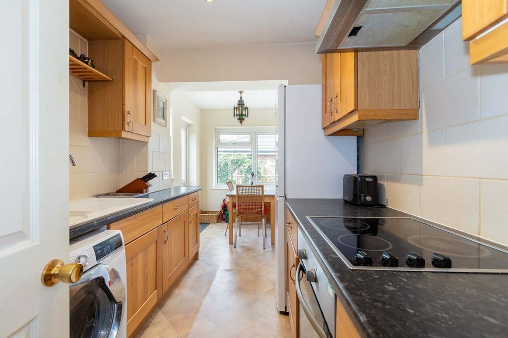 Property photo 3 of 14