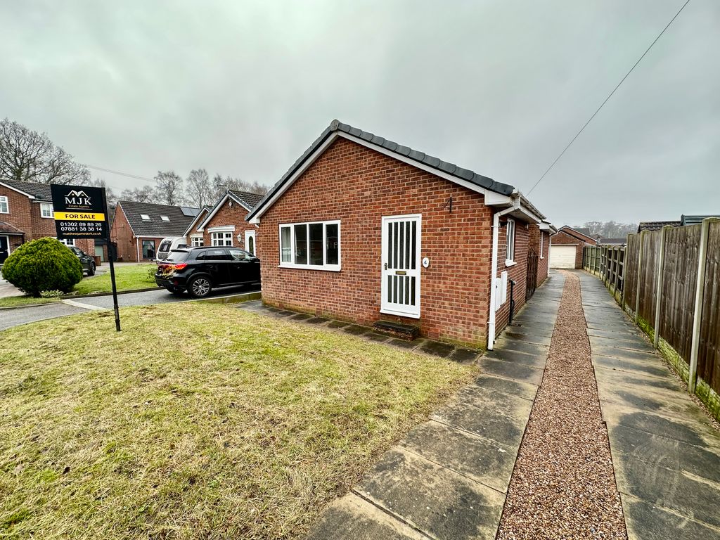 Property photo 1 of 17 Img_9438