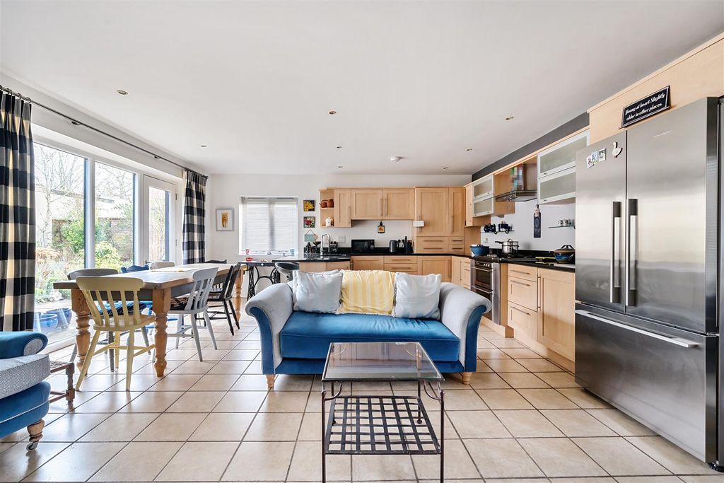 Property photo 3 of 24 1228630 (14).Jpg