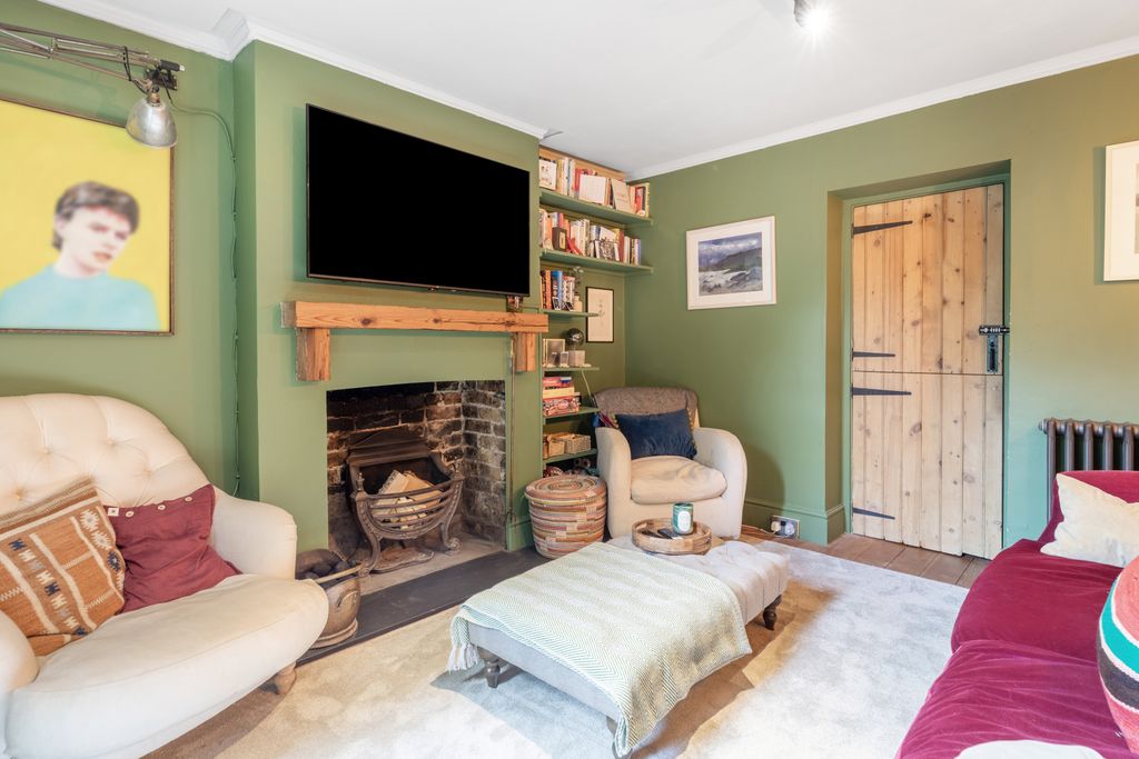 Property photo 3 of 30