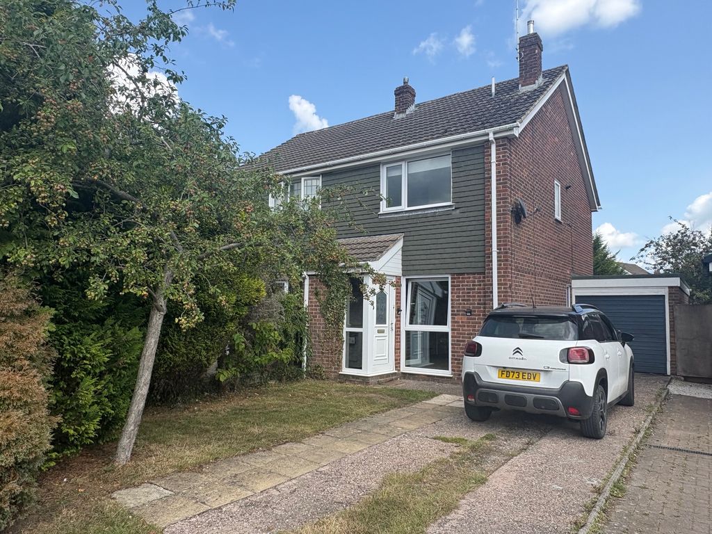Property photo 1 of 11