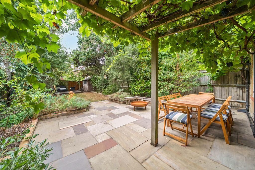 Property photo 3 of 11 1-6A9A6Ab6E63A0-1...