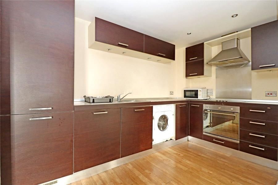 Property photo 2 of 9