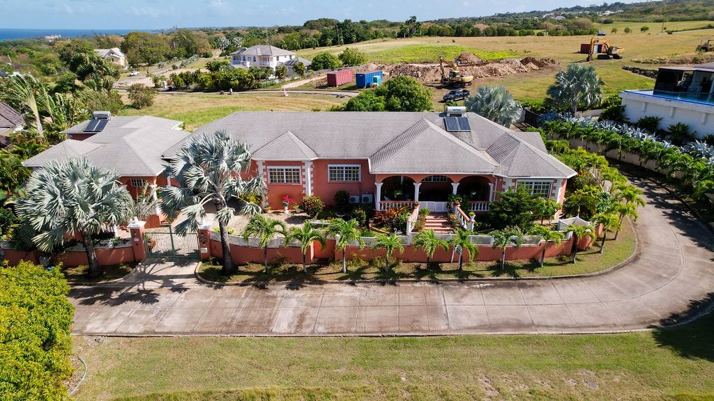 Property photo 1 of 22