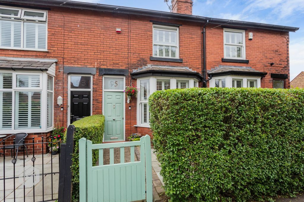 Property photo 1 of 34