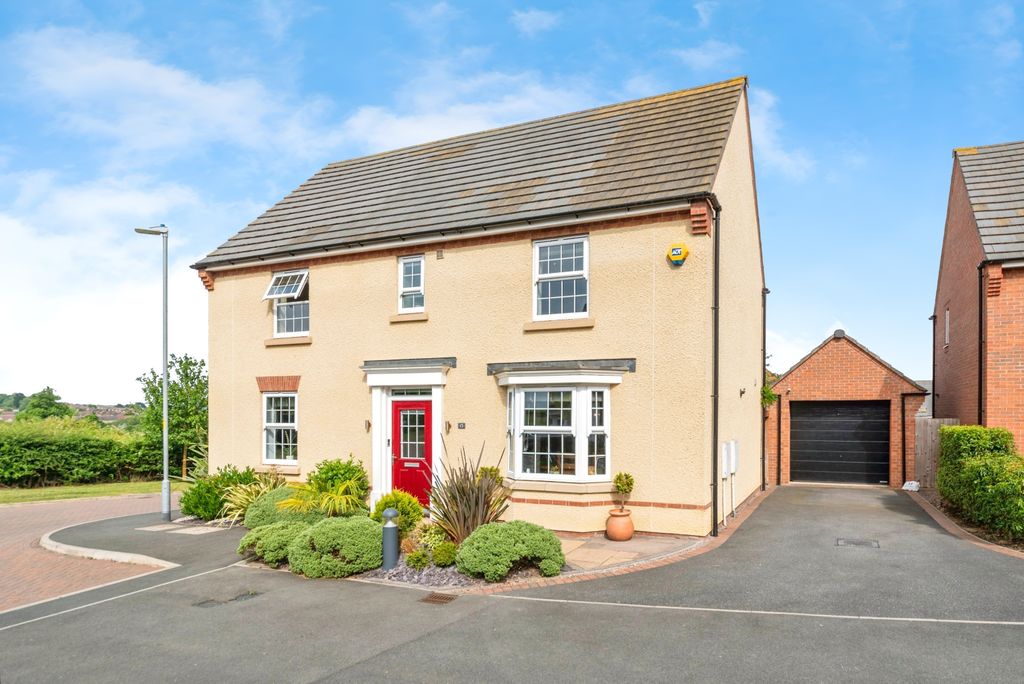 Property photo 2 of 18 Image