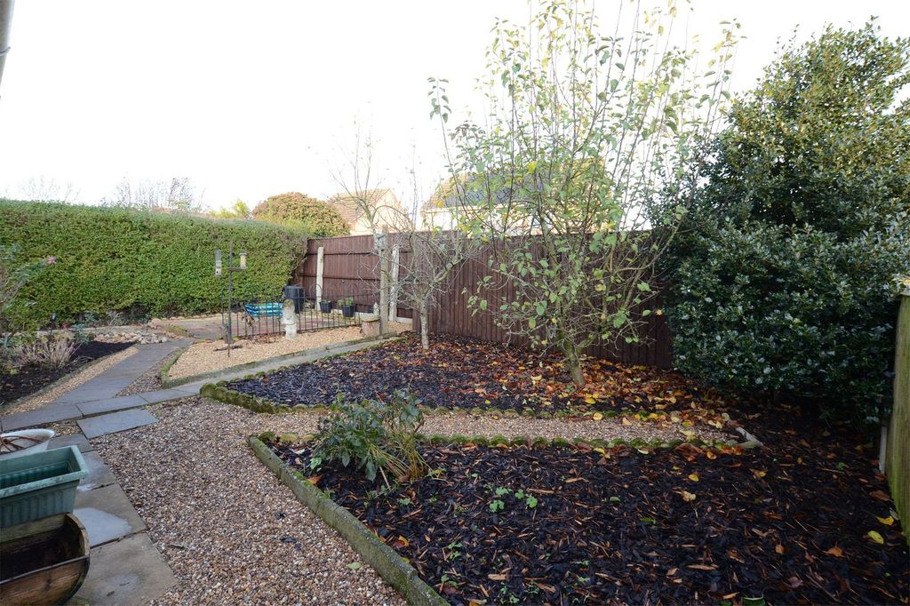Property photo 3 of 12 3 - Garden-_2_