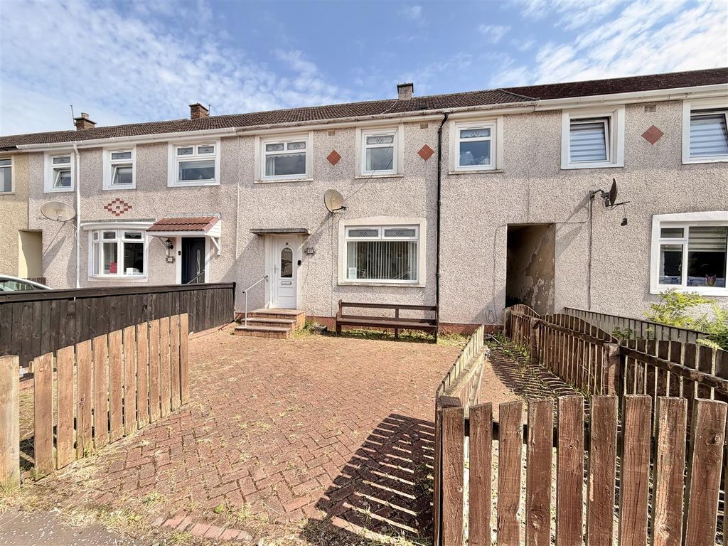 Property photo 1 of 11 External