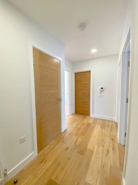 Property photo 2 of 14 1