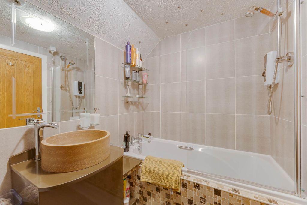 Additional image 15 of 4 bed detached house for saleMilliken Road, Kilbarchan PA10