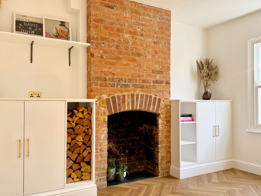 Property photo 3 of 19 Akeman Residential
