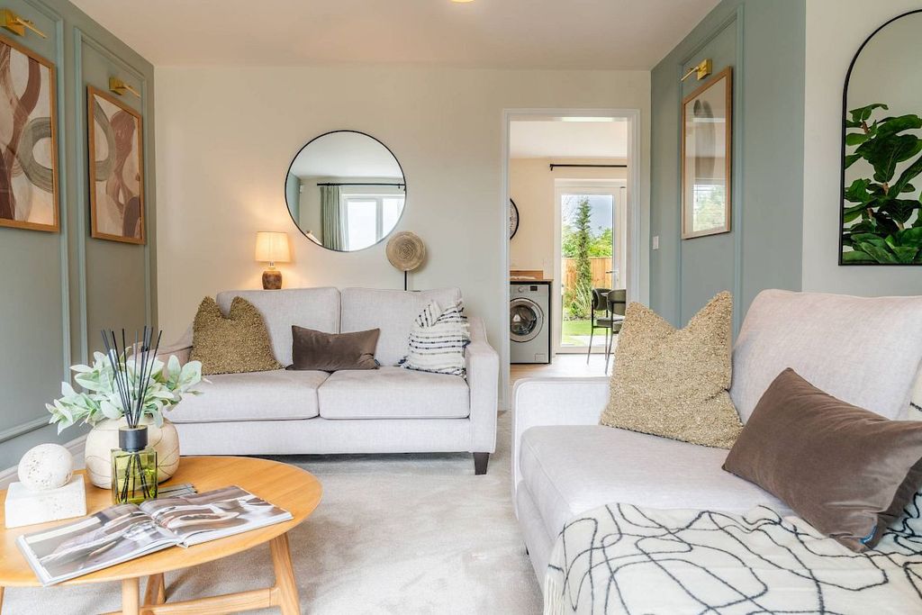 Property photo 3 of 9