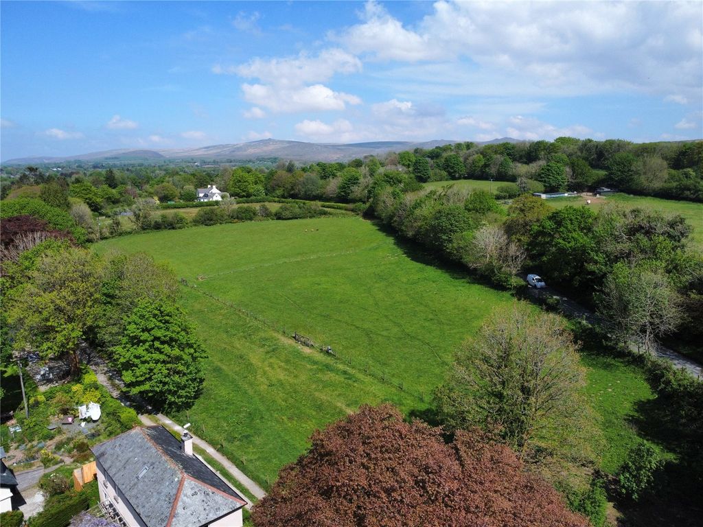Property photo 2 of 18 Drone 1