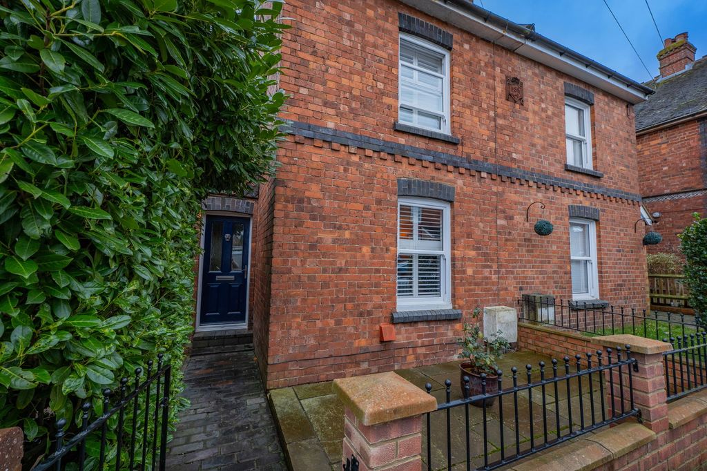 Property photo 1 of 23