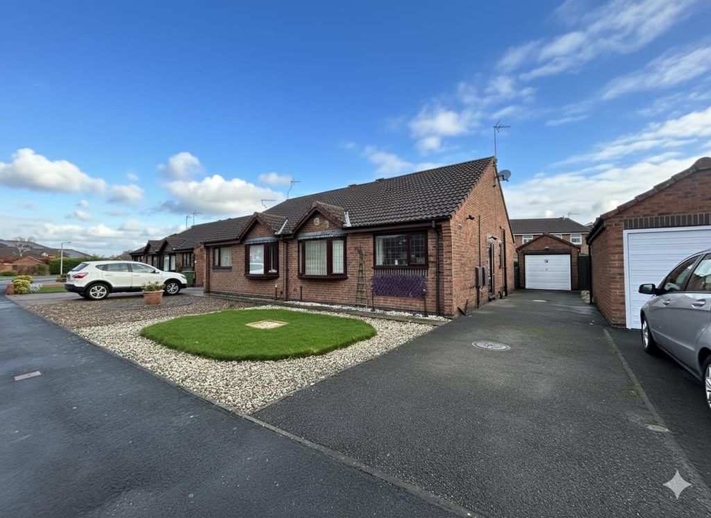 Property photo 1 of 3 Front Exterior