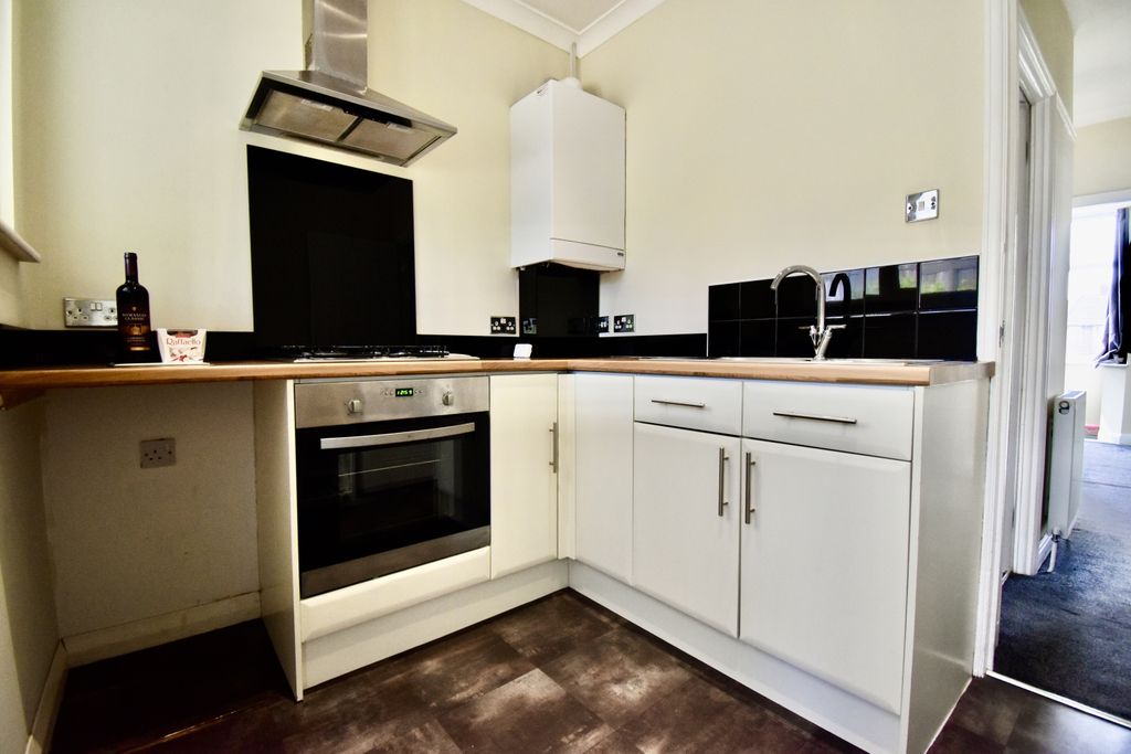 Property photo 3 of 9 Dsc_0570