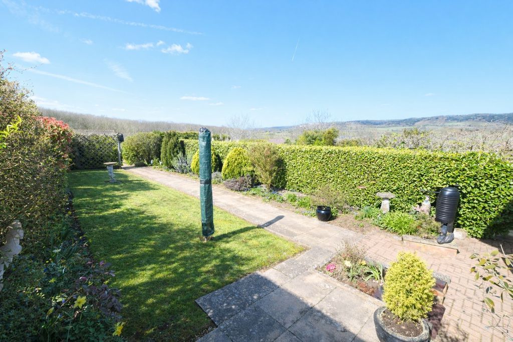 Property photo 3 of 24 Photo 19